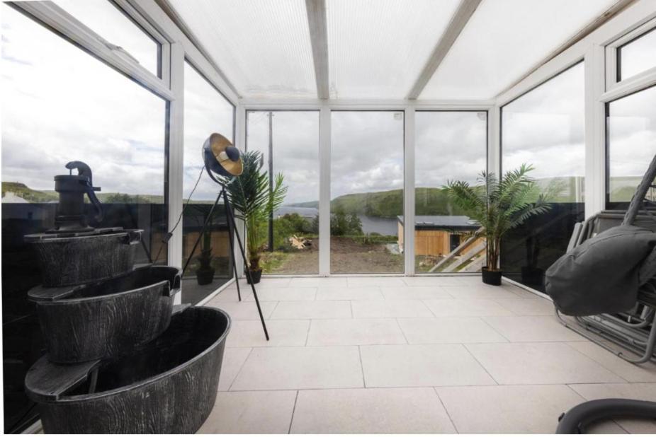 Luxury Cottage With Stunning Views Near Fairy Pools - School House 3 Carbost  Eksteriør billede