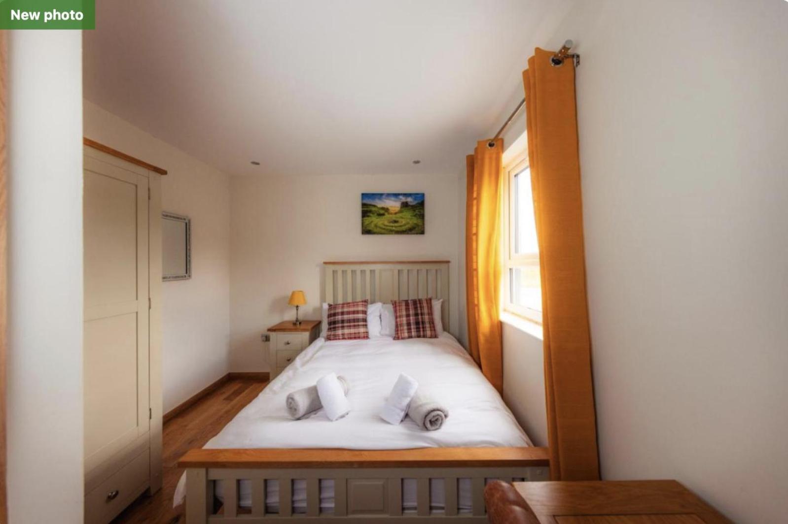 Luxury Cottage With Stunning Views Near Fairy Pools - School House 3 Carbost  Eksteriør billede