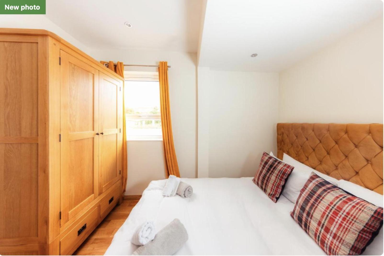 Luxury Cottage With Stunning Views Near Fairy Pools - School House 3 Carbost  Eksteriør billede
