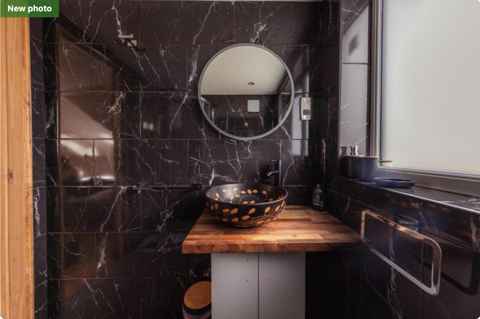 Luxury Cottage With Stunning Views Near Fairy Pools - School House 3 Carbost  Eksteriør billede
